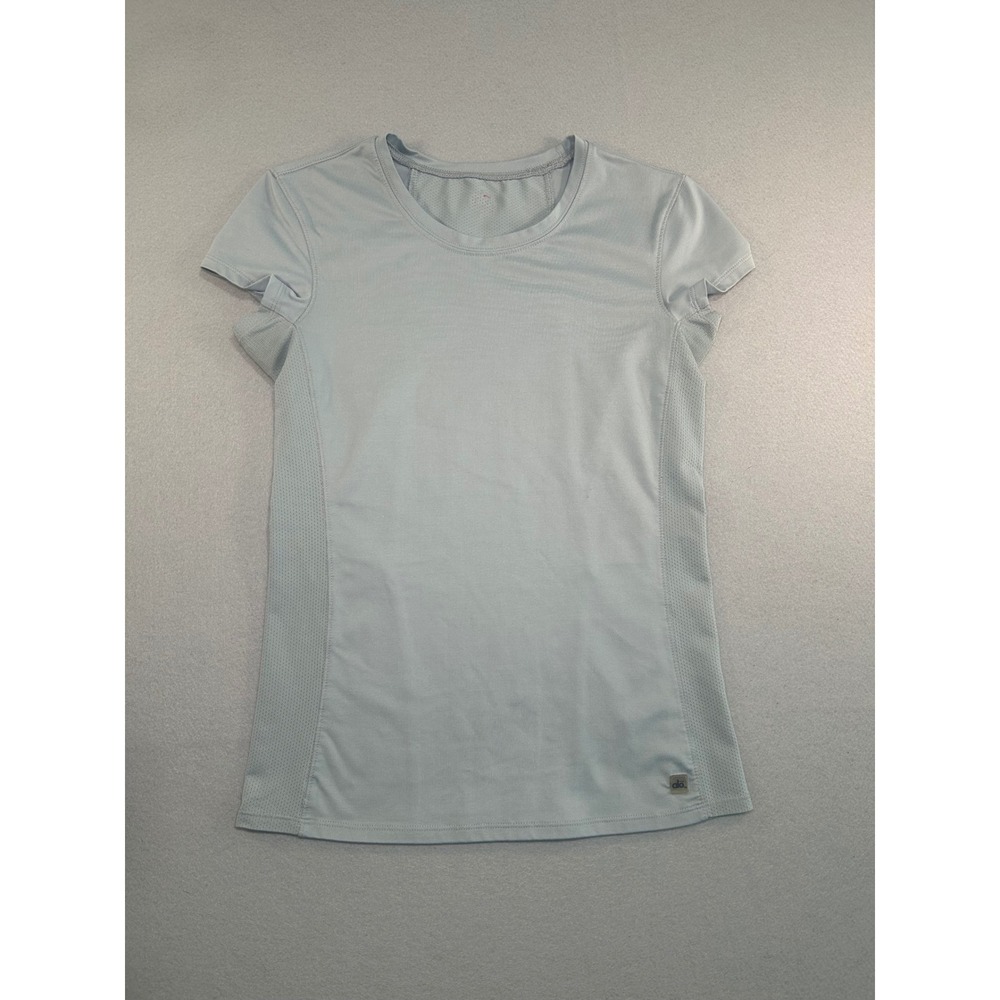 ALO Yoga Light Blue Short Sleeve Tee